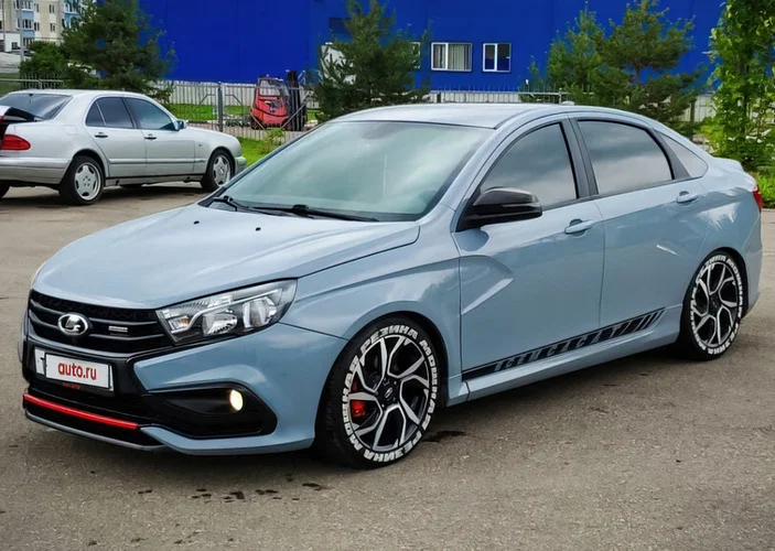 lada vesta 1 1